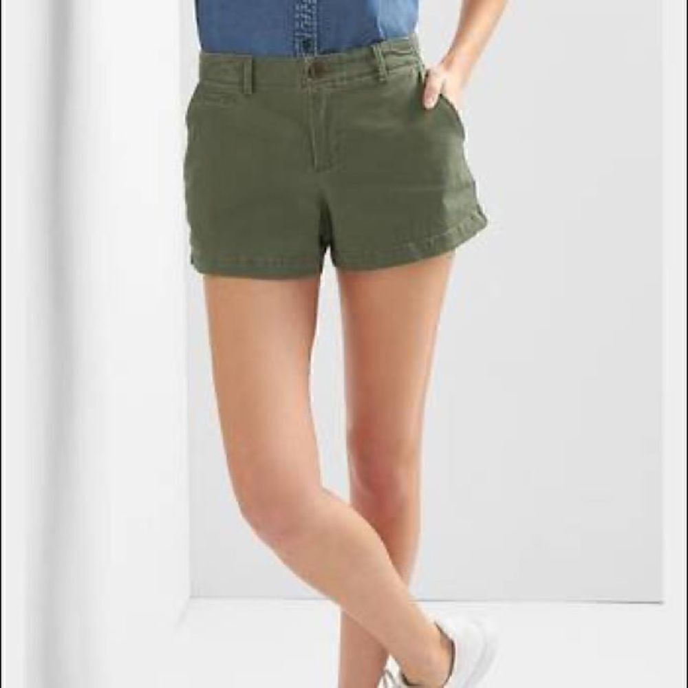 GAP Aubrey Medium curve Cotton Shorts